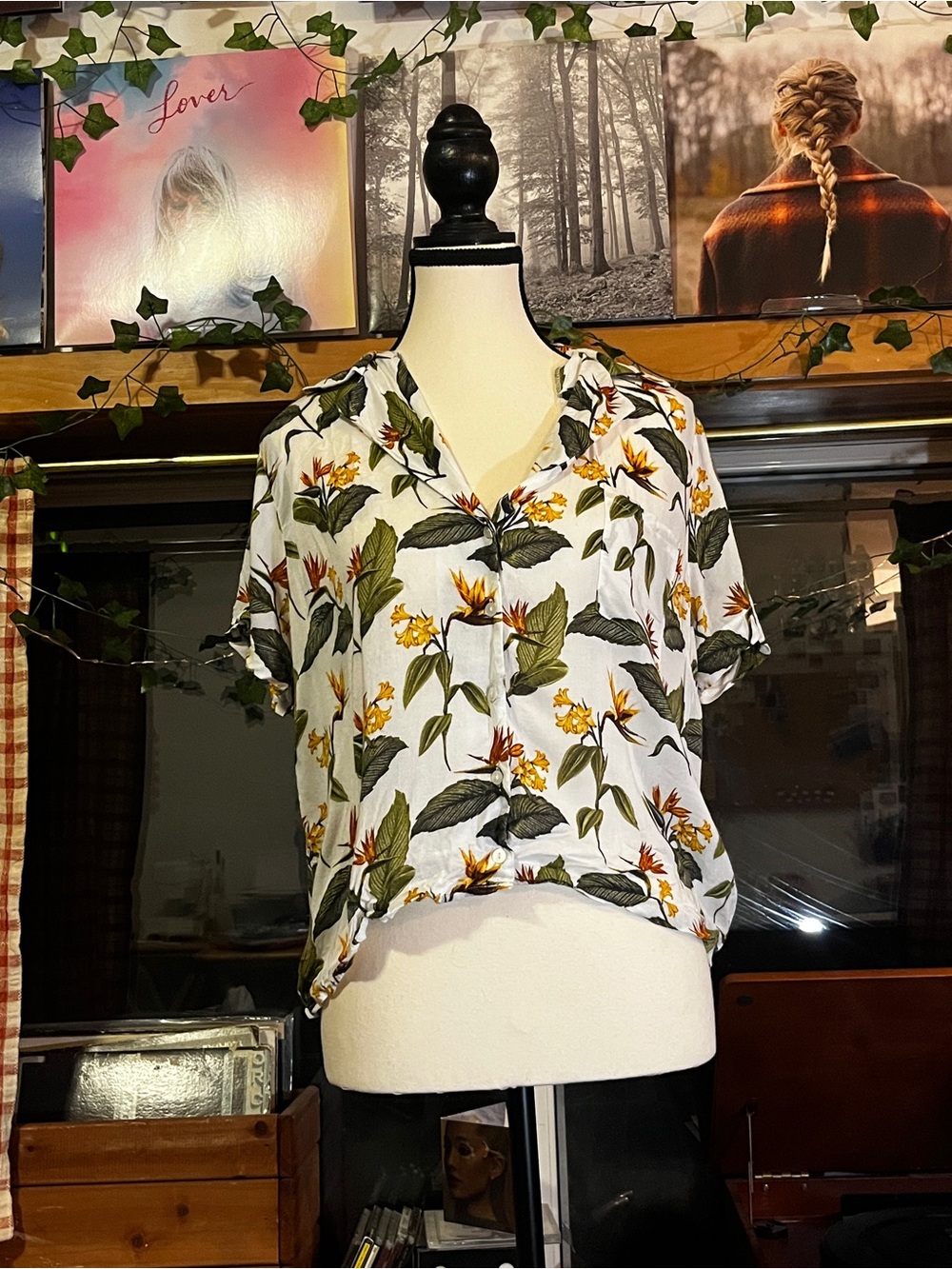 🌊Bird Of Paradise Tee🌊